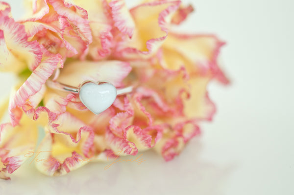 HEATHER - DAINTY HEART RING