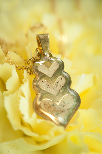 HENSLEY - TRIPLE HEARTS PENDANT