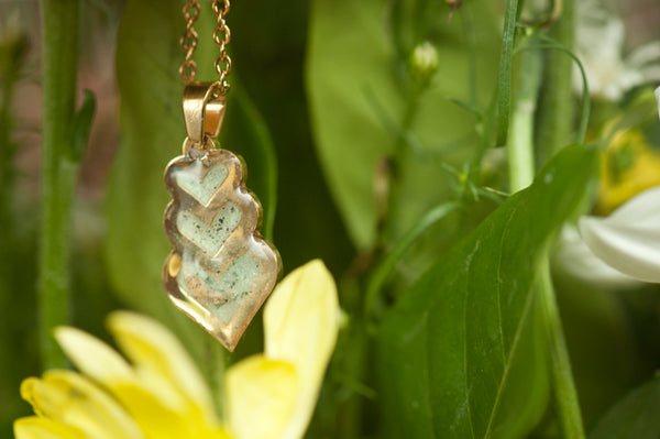 HENSLEY - TRIPLE HEARTS PENDANT