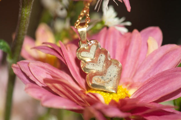 HENSLEY - TRIPLE HEARTS PENDANT