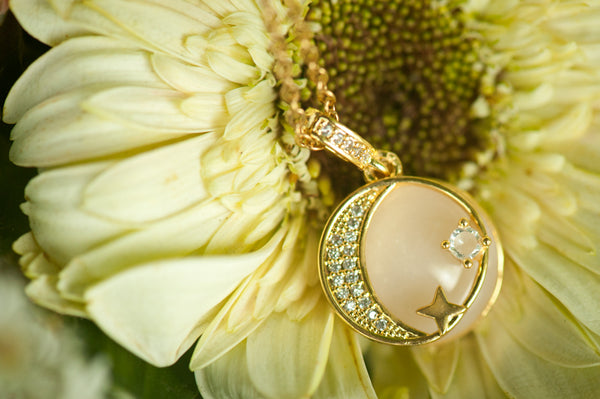 HERMINA - MOON DROP PENDANT