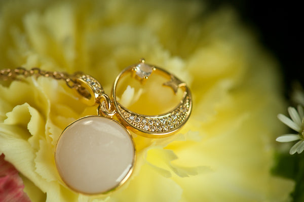 HERMINA - MOON DROP PENDANT