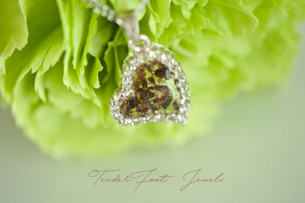 HILLARY - HEART PENDANT