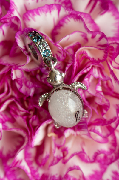 JAN - SEA TURTLE DANGLE CHARM