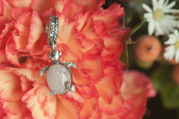 JAN - SEA TURTLE DANGLE CHARM