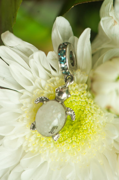 JAN - SEA TURTLE DANGLE CHARM