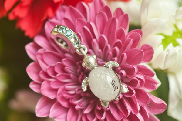 JAN - SEA TURTLE DANGLE CHARM