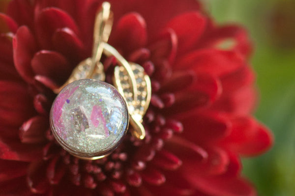 KAMILA - LEAF PEARL PENDANT