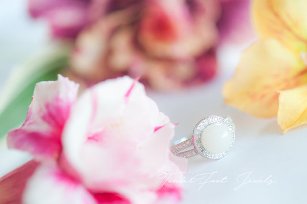 KATRINE - HALO PEARL RING