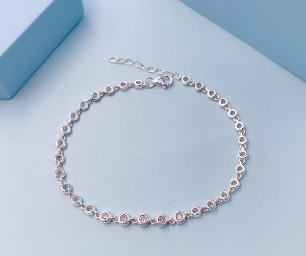 KIARA - Circle Bracelet