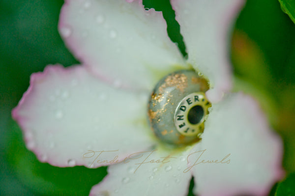 LIEZEL - SLIM BEAD CHARM