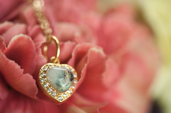 MACEY - HEART CHARM BEAD