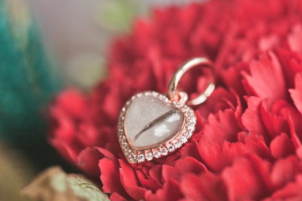 MACEY - HEART CHARM BEAD