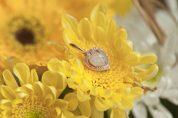 MACEY - HEART CHARM BEAD