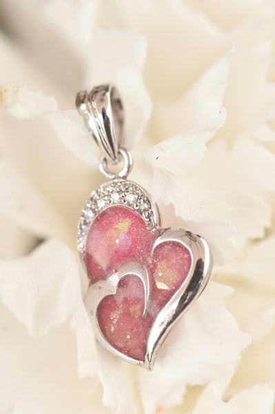 MAE ANNE - DOUBLE HEARTS PENDANT