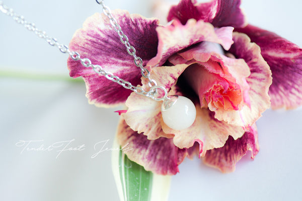 MAGNOLIA - PEARL PENDANT