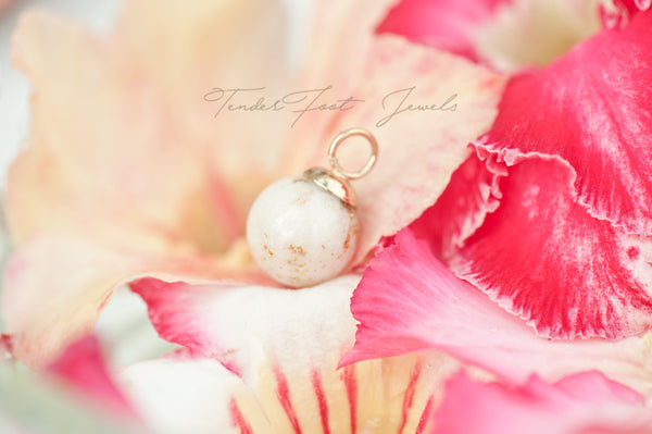 MAGNOLIA - PEARL PENDANT