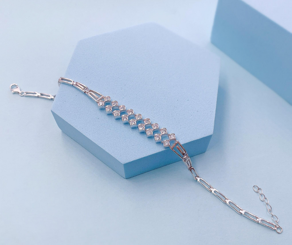 NOTBURGA - Link Bracelet