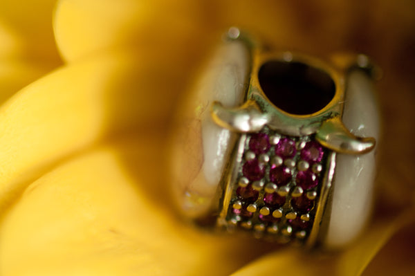 ODILIA - OVAL DOUBLE SIDED CHARM BEAD