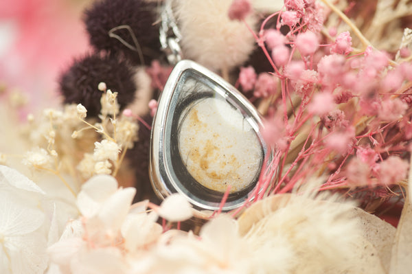 PAMELA - PEAR MEMORY GLASS LOCKET