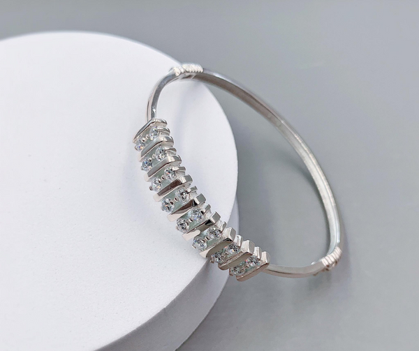 PERSEVERANDA - Rectangle Bangle