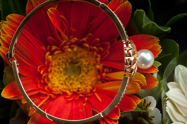 POLARIS - PEARL BANGLE