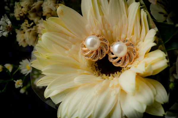 POLARIS - PEARL EARRINGS