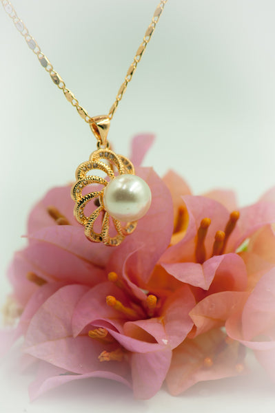 POLARIS - PEARL PENDANT