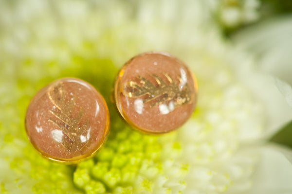 PRIYA - LEAF EARRING