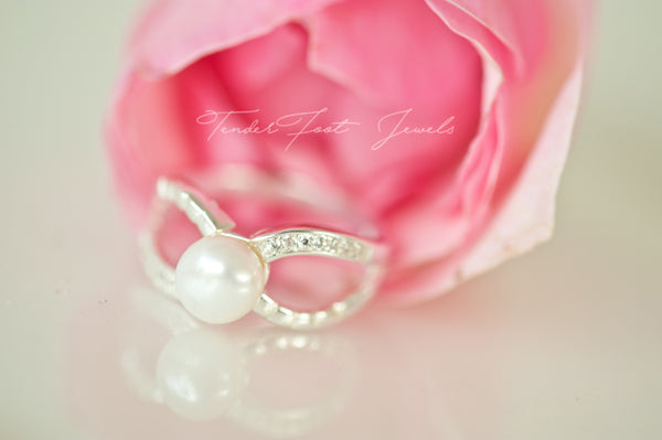 REGINA - PEARL RING