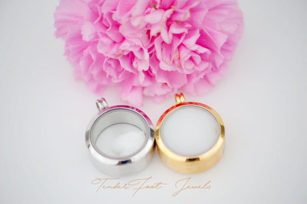 RHONDA ROUND MEMORY GLASS LOCKET