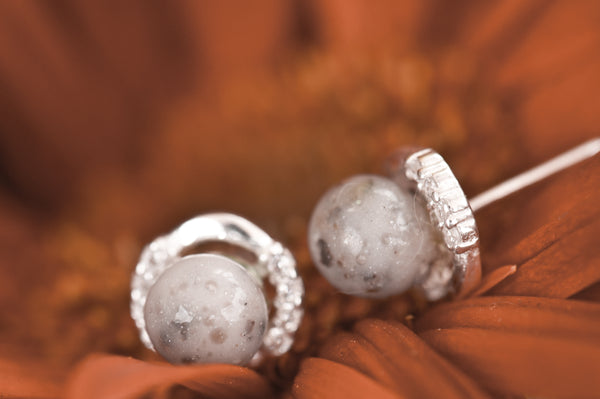 RIZALINA - STUD PEARL EARRING