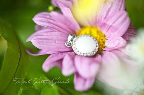 ROSANNA - ROUND PENDANT