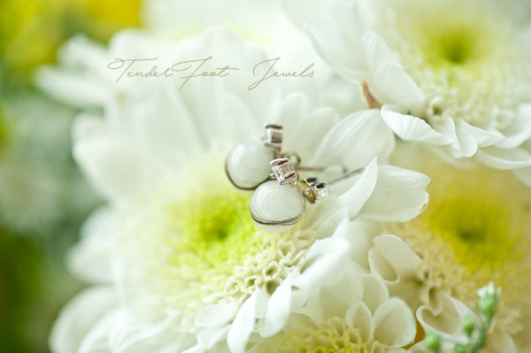 ROSE - STUD PEARL EARRING