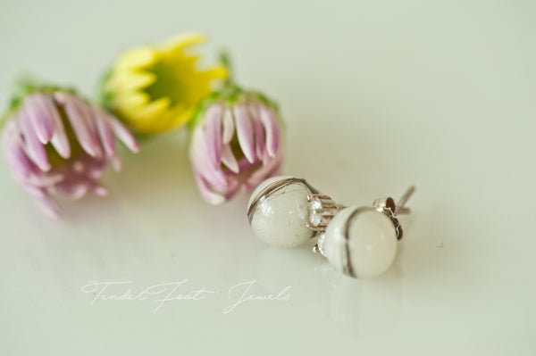 ROSE - STUD PEARL EARRING