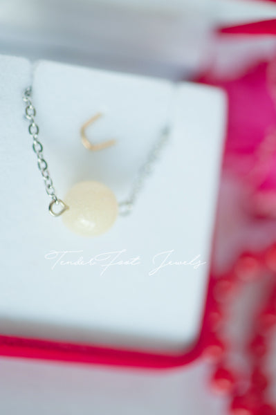 RUTH - PEARL PENDANT