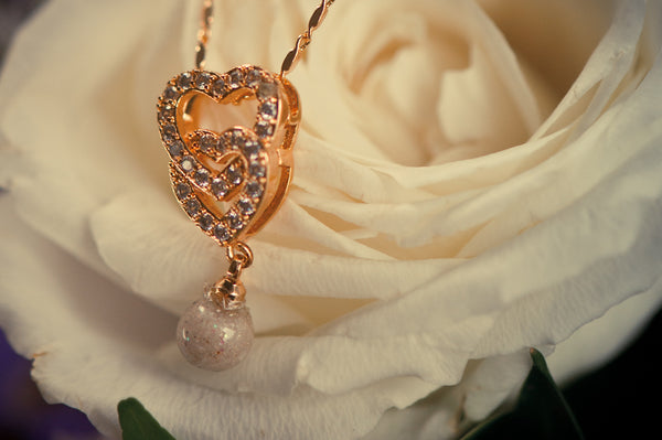 TYAS - DOUBLE HEART PEARL PENDANT