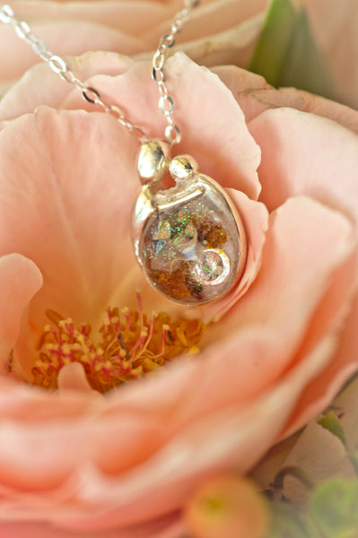 ZAMORAH - MOM AND CHILD PENDANT