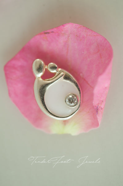 ZAMORAH - MOM AND CHILD PENDANT