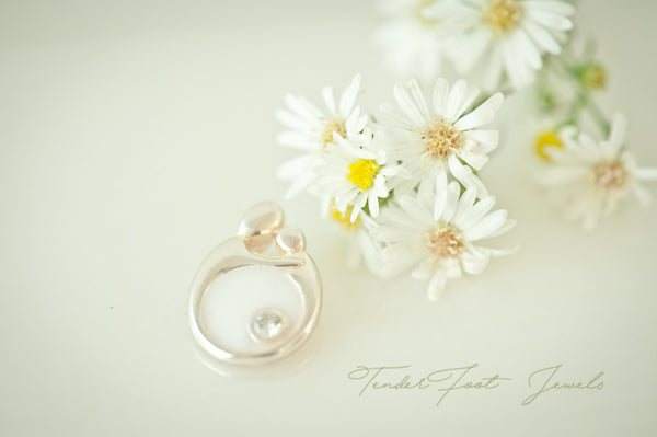 ZAMORAH - MOM AND CHILD PENDANT