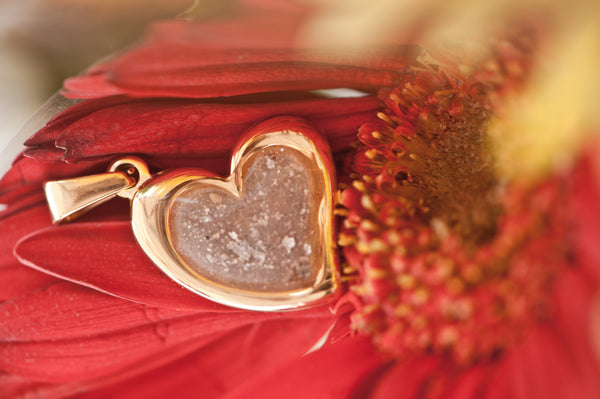 ZOWIE - DOUBLE SIDED HEART PENDANT