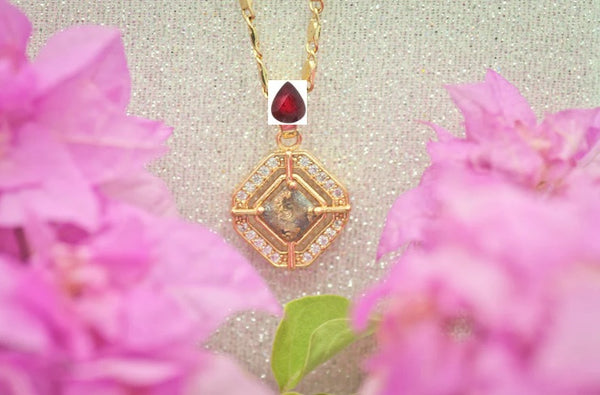 Jaybee Arguillas - Agueda Pendant