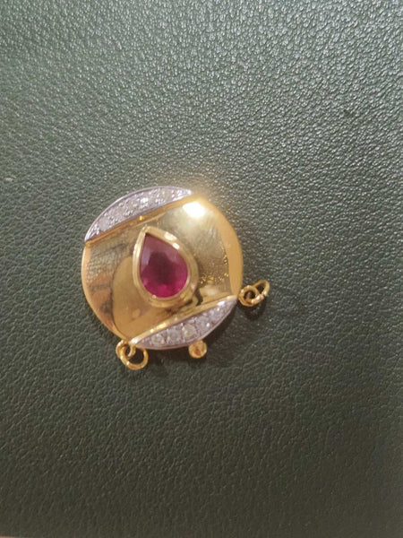 Jaybee Arguillas - Agueda Pendant
