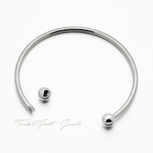ANDY - MILESTONE BANGLE FOR HIM OR HER