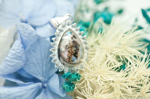 LOU - TEAR DROP PENDANT