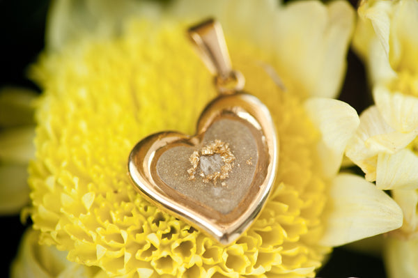 ZOWIE - DOUBLE SIDED HEART PENDANT